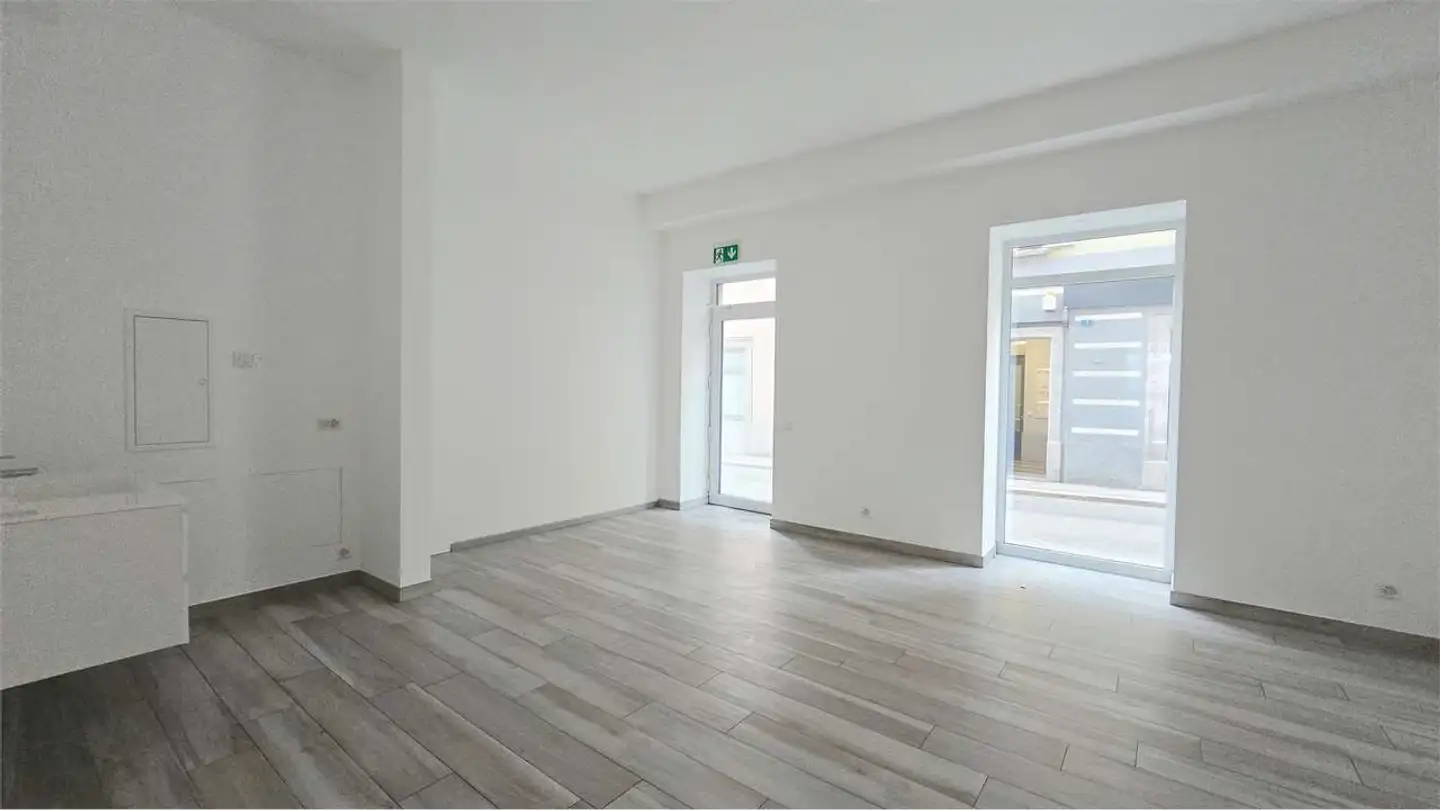 Magasin à louer - Via Lucomagno 2, 6710 Biasca - Photo 2
