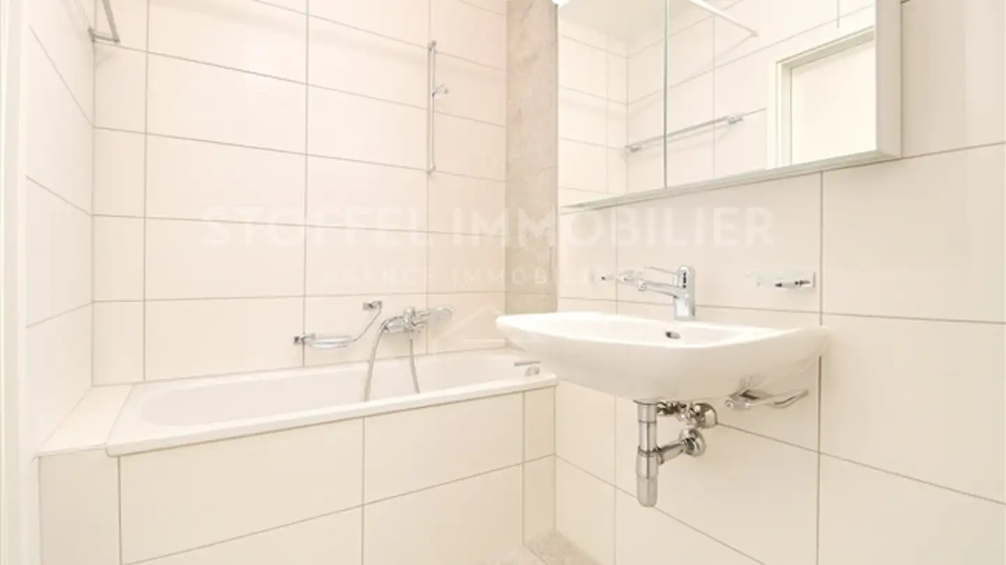 Apartment for sale - 1283 La Plaine - Photo 4