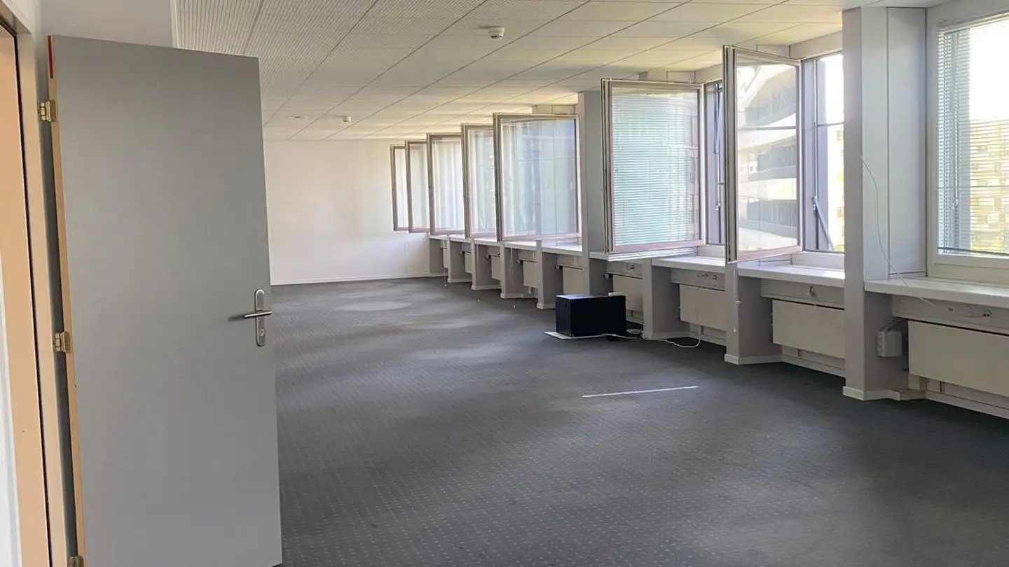 Spazio ufficio in affitto - Sonnentalstrasse 8, 8600 Dübendorf