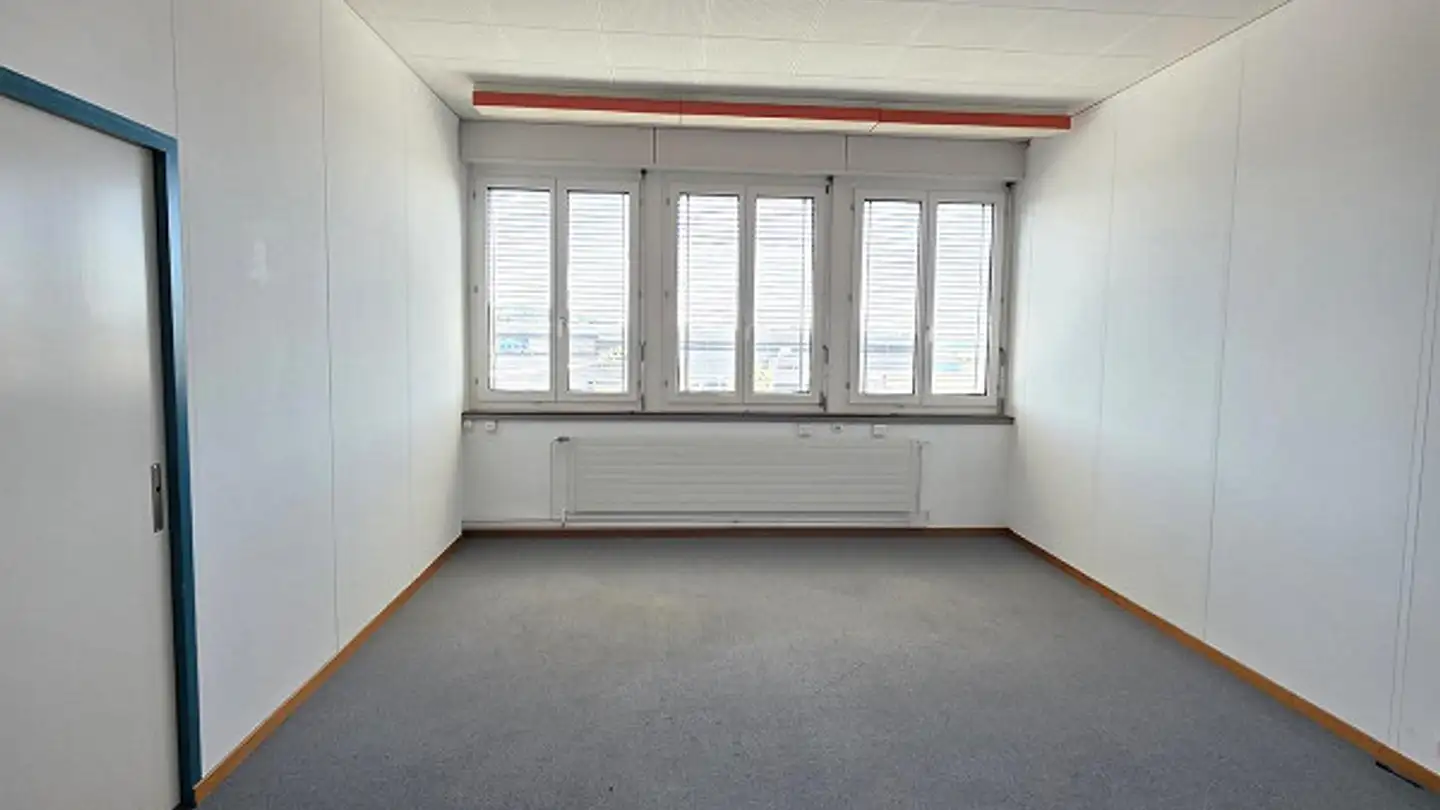 Spazio ufficio in affitto - Schrofenstrasse 12, 8580 Amriswil - Foto 2