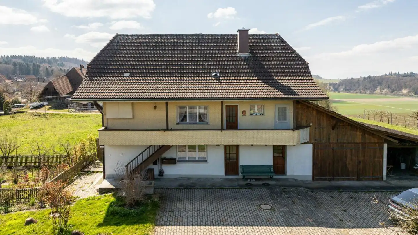 Single house for sale - Eggenweg 27, 3271 Radelfingen b. Aarberg - Photo 2