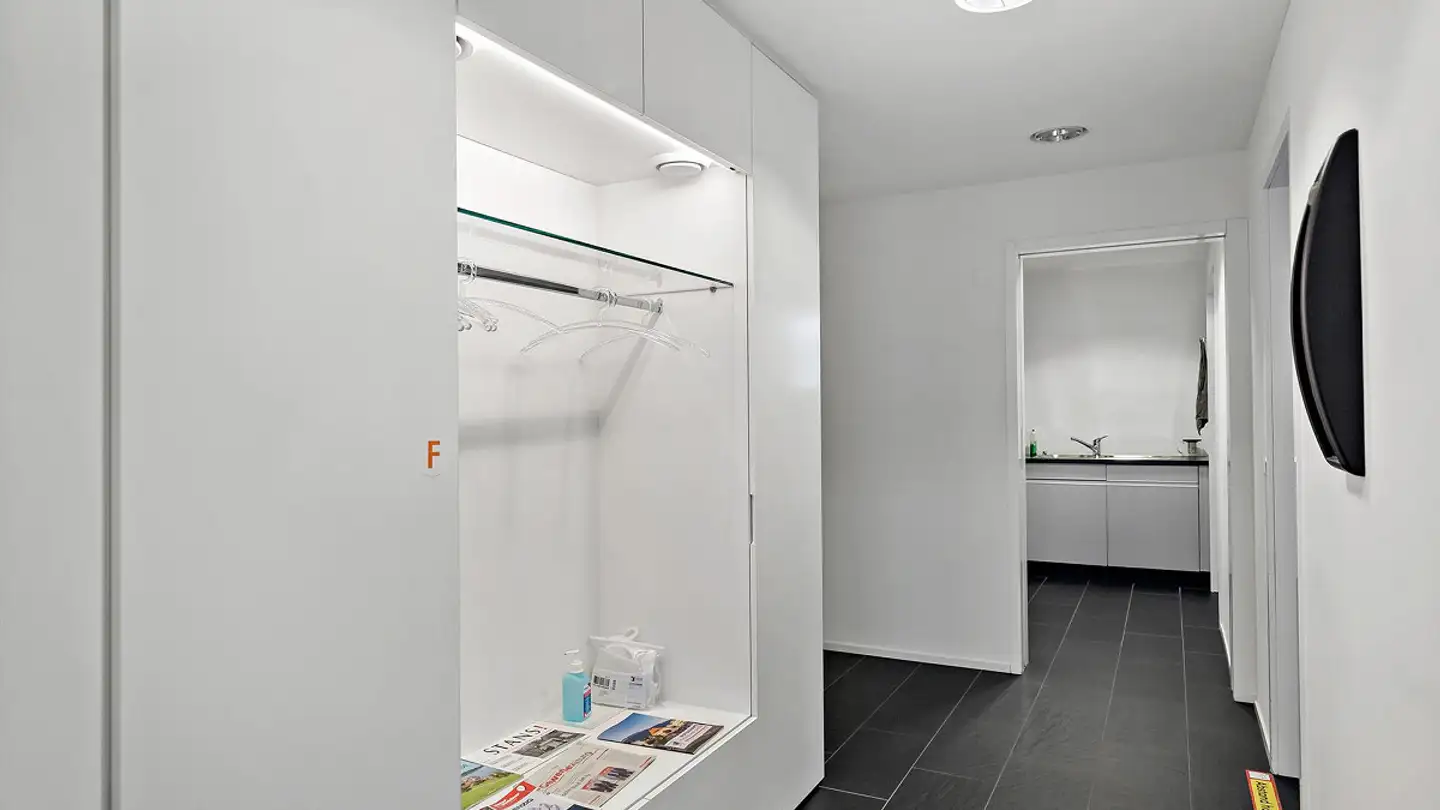 Commerciale in affitto - Robert-Durrer-Strasse 2, 6370 Stans - Foto 3