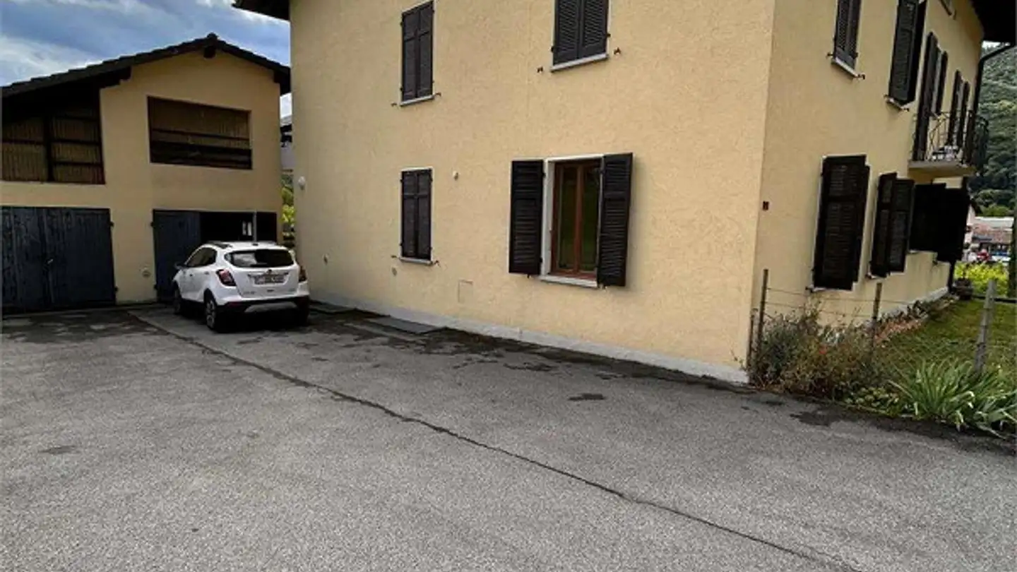 Möblierte Wohnung mieten - 6998 Monteggio