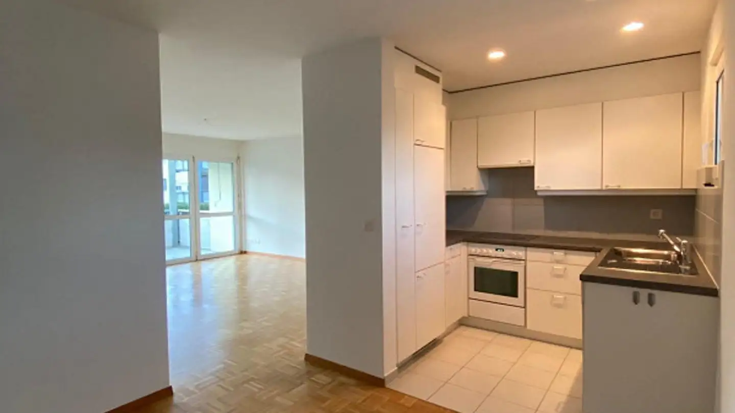 Wohnung mieten - Aronenweg 17, 8618 Oetwil am See - Foto 2