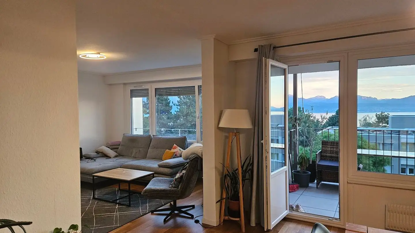 Apartment for rent - Avenue Du Grey 24, 1004 Lausanne - Photo 3