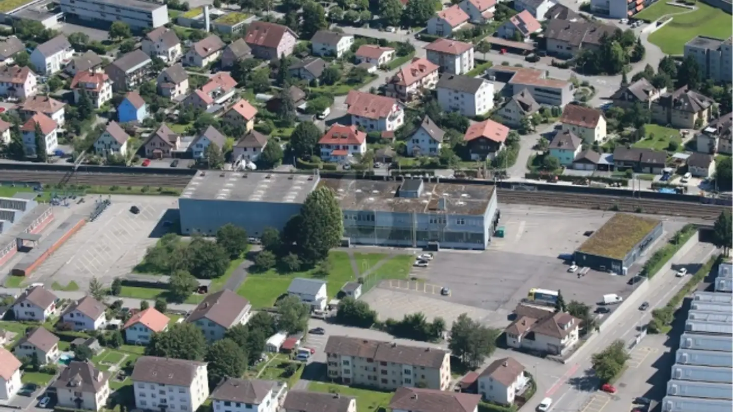 Place de parking intérieure à louer - 4528 Zuchwil - Photo 3