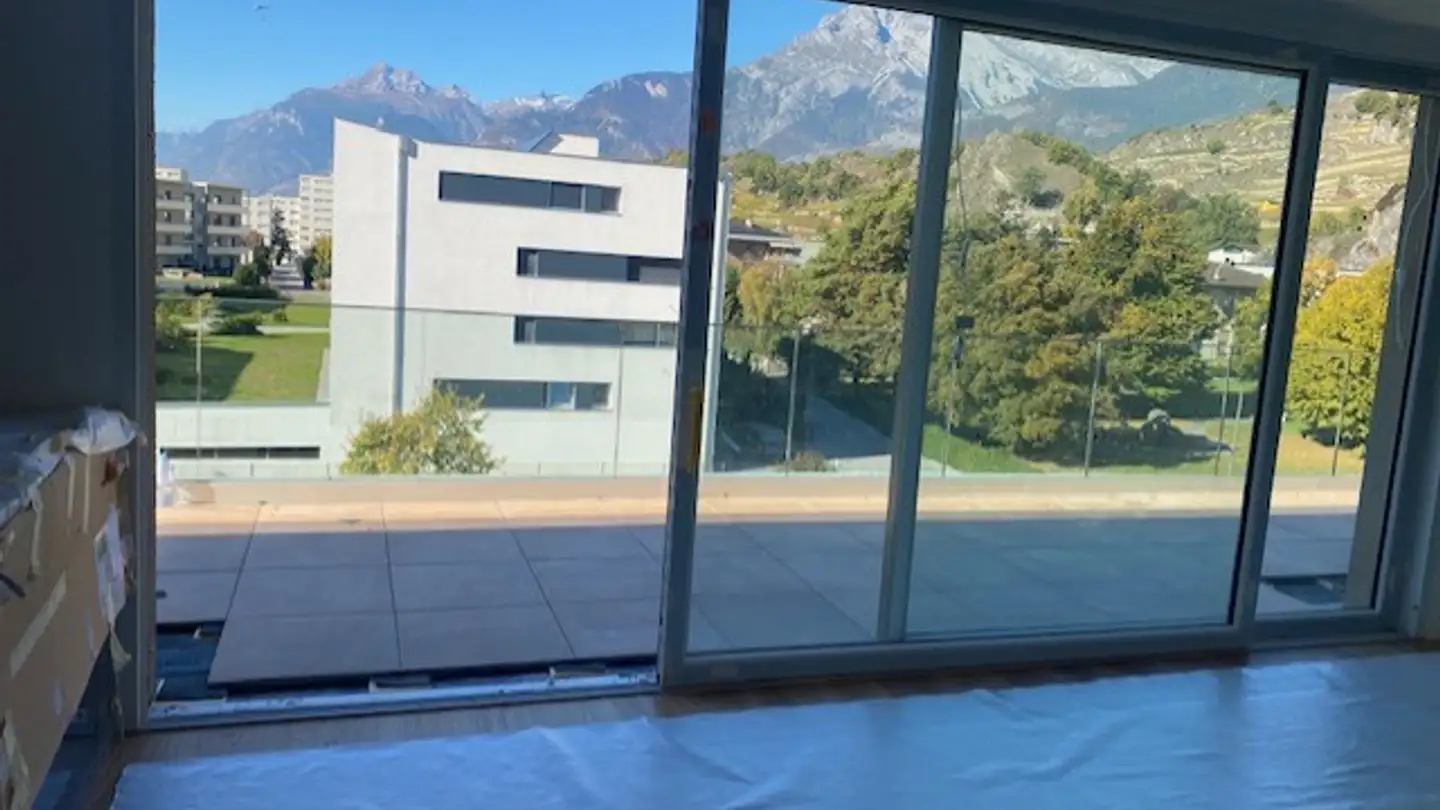 Attique à vendre - 1950 Sion