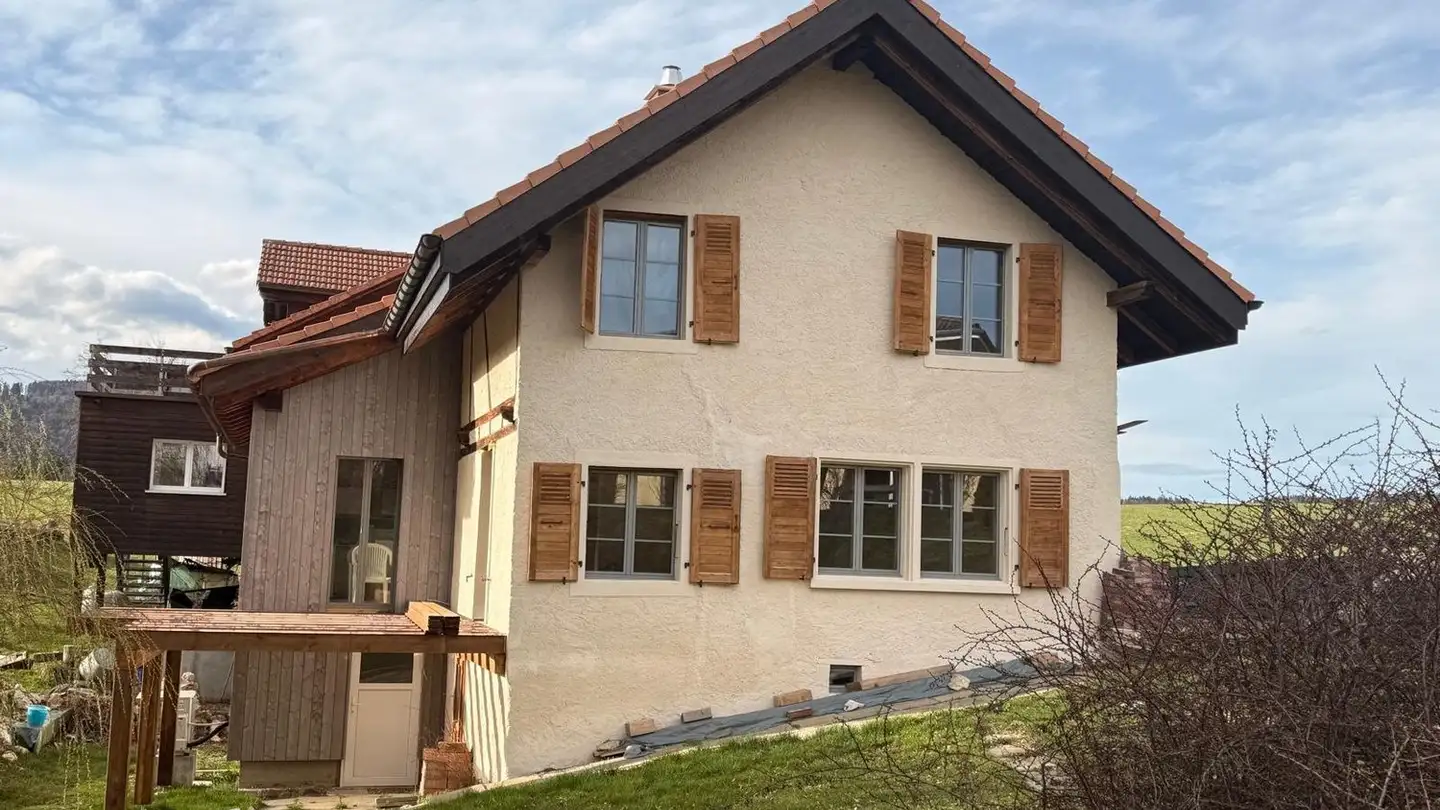 Maison individuelle à louer - Entre-Les-Combes 5, 2710 Tavannes