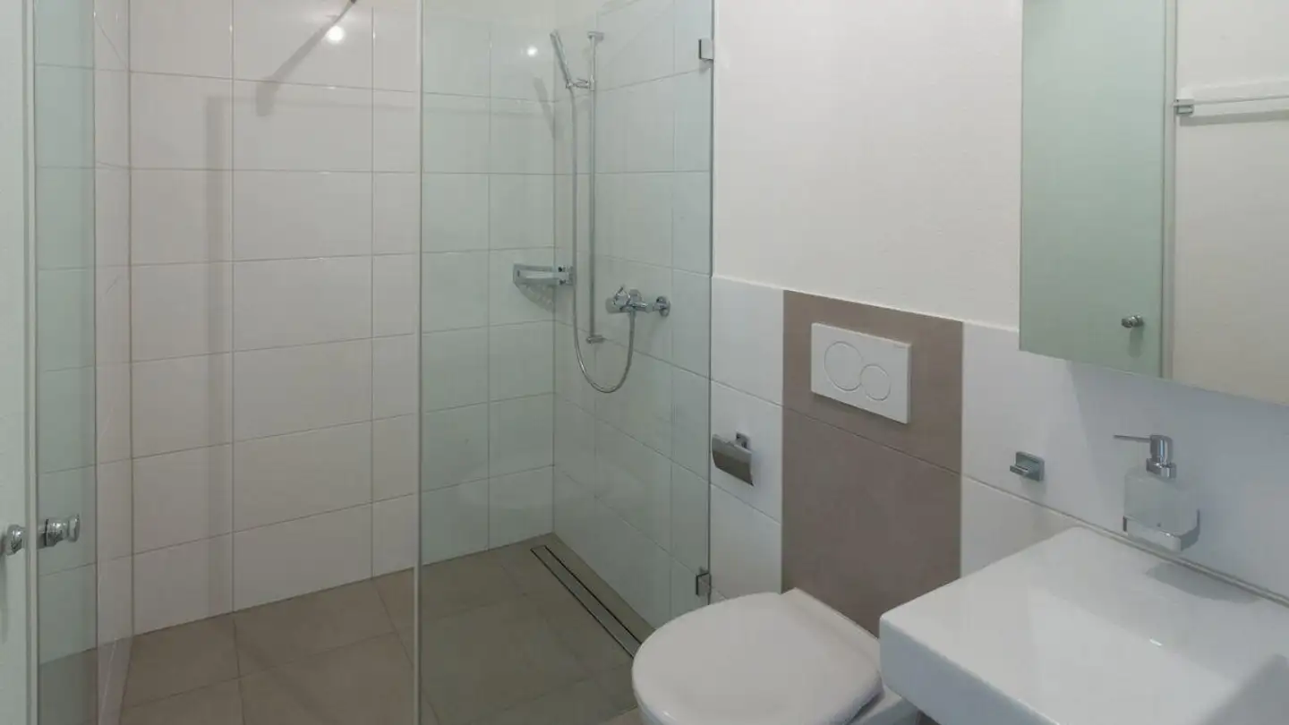 Appartement à louer - Erlenstrasse 17, 8753 Mollis - Photo 4