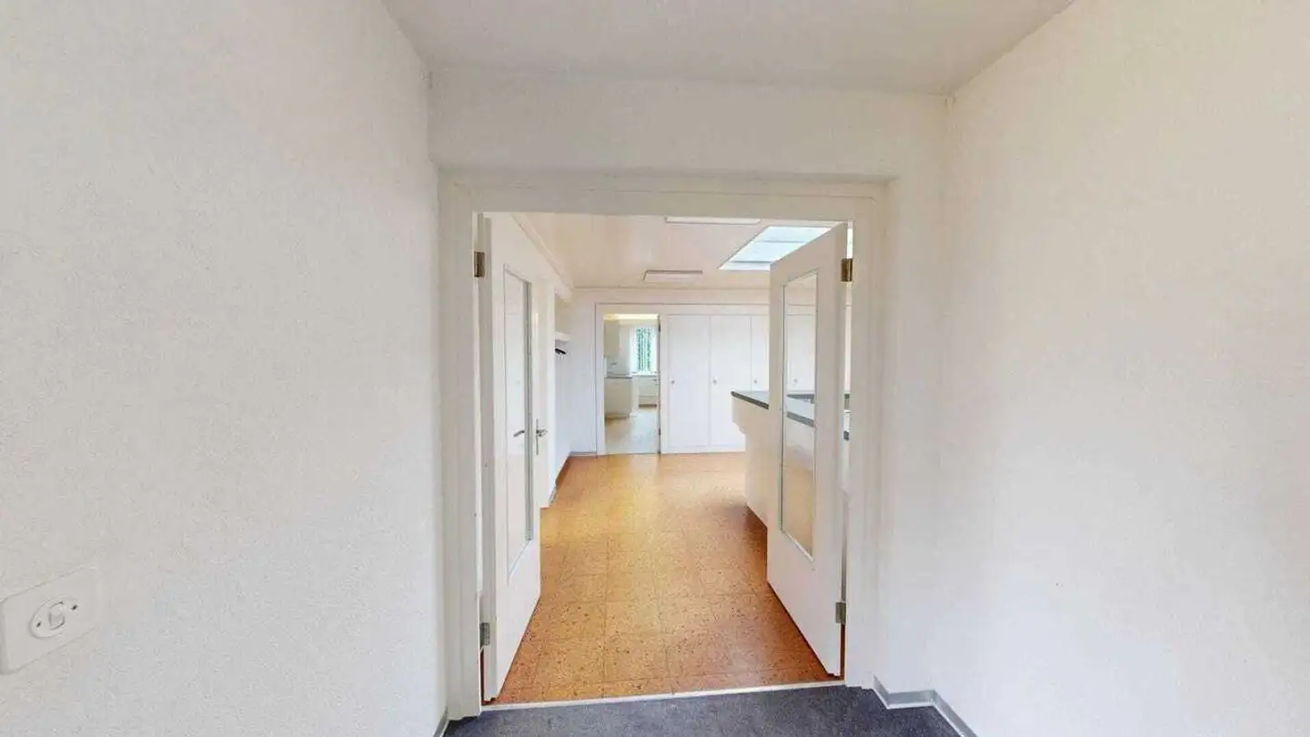 Commercial for rent - Dorfstrasse, 3184 Wünnewil - Photo 3