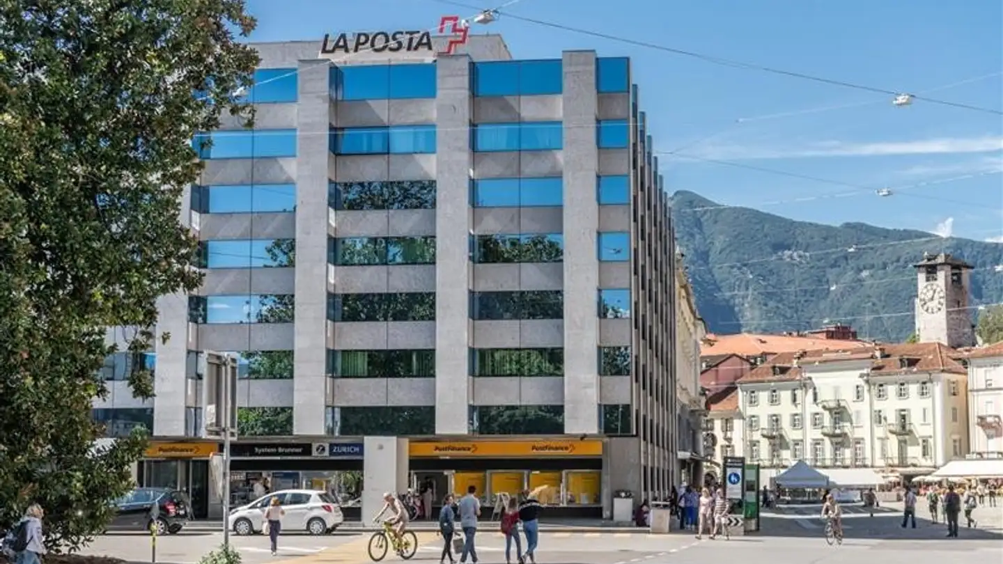 Schaufenster mieten - Piazza Grande 3, 6600 Locarno