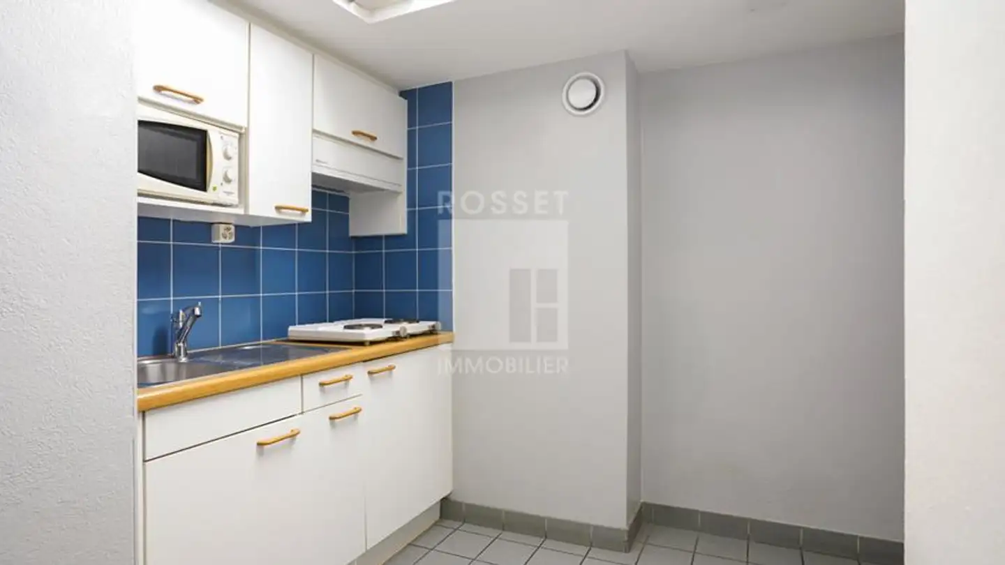 Magasin à louer - Place Du Petit-Saconnex 11, 1209 Genève - Photo 4