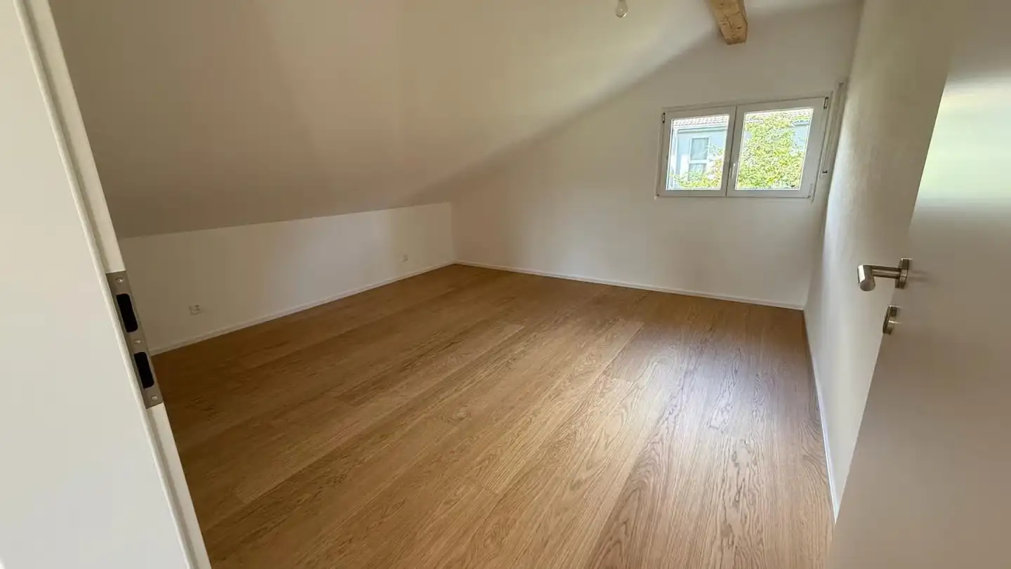 Attique à louer - Chemin Des Primevères, 2720 Tramelan - Photo 4
