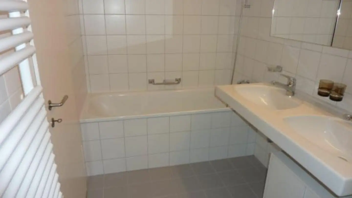 Appartement à louer - Haumesserstrasse, 8038 Zürich - Photo 2