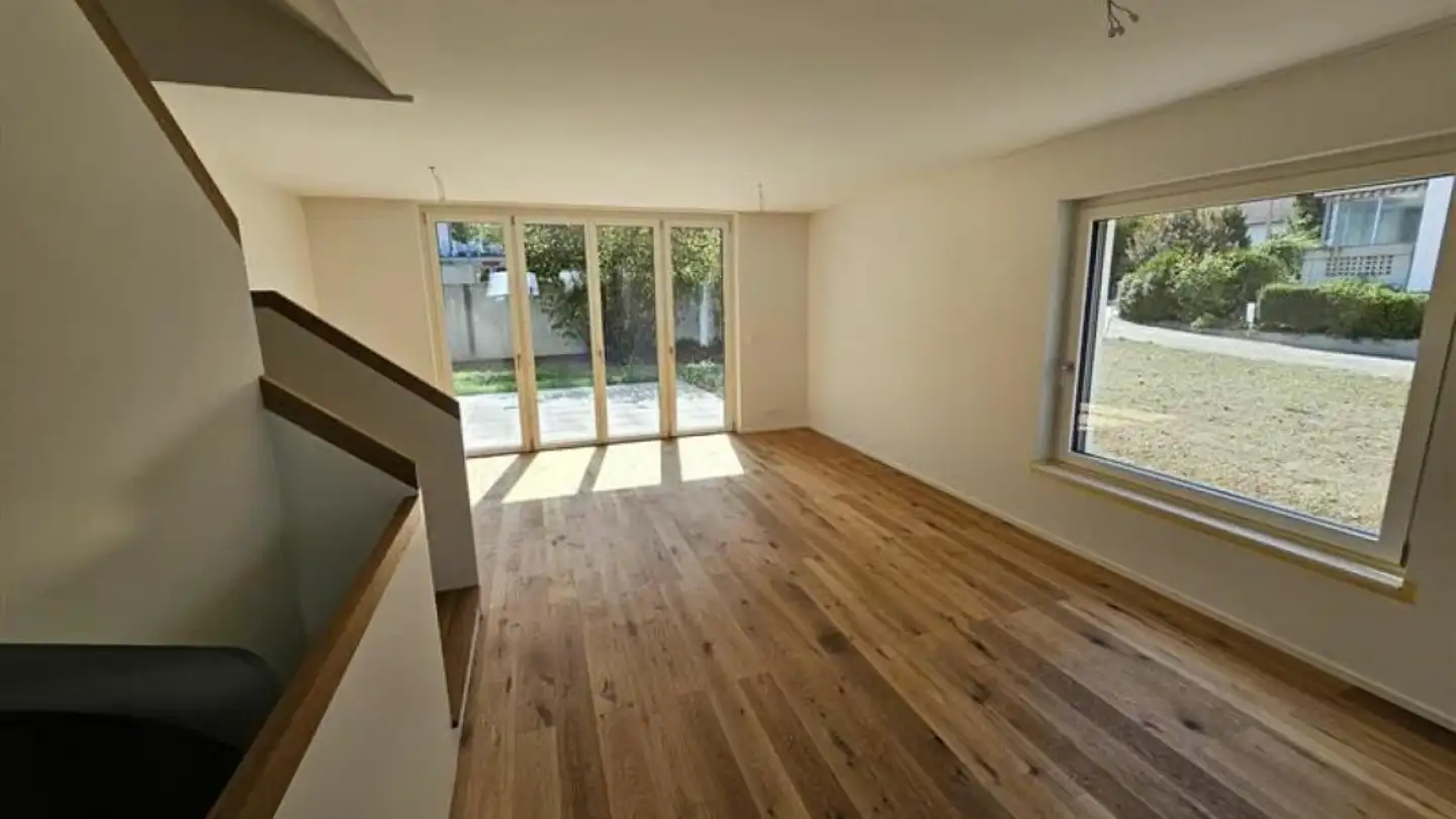 Row house for rent - Lohweg 1d, 4107 Ettingen