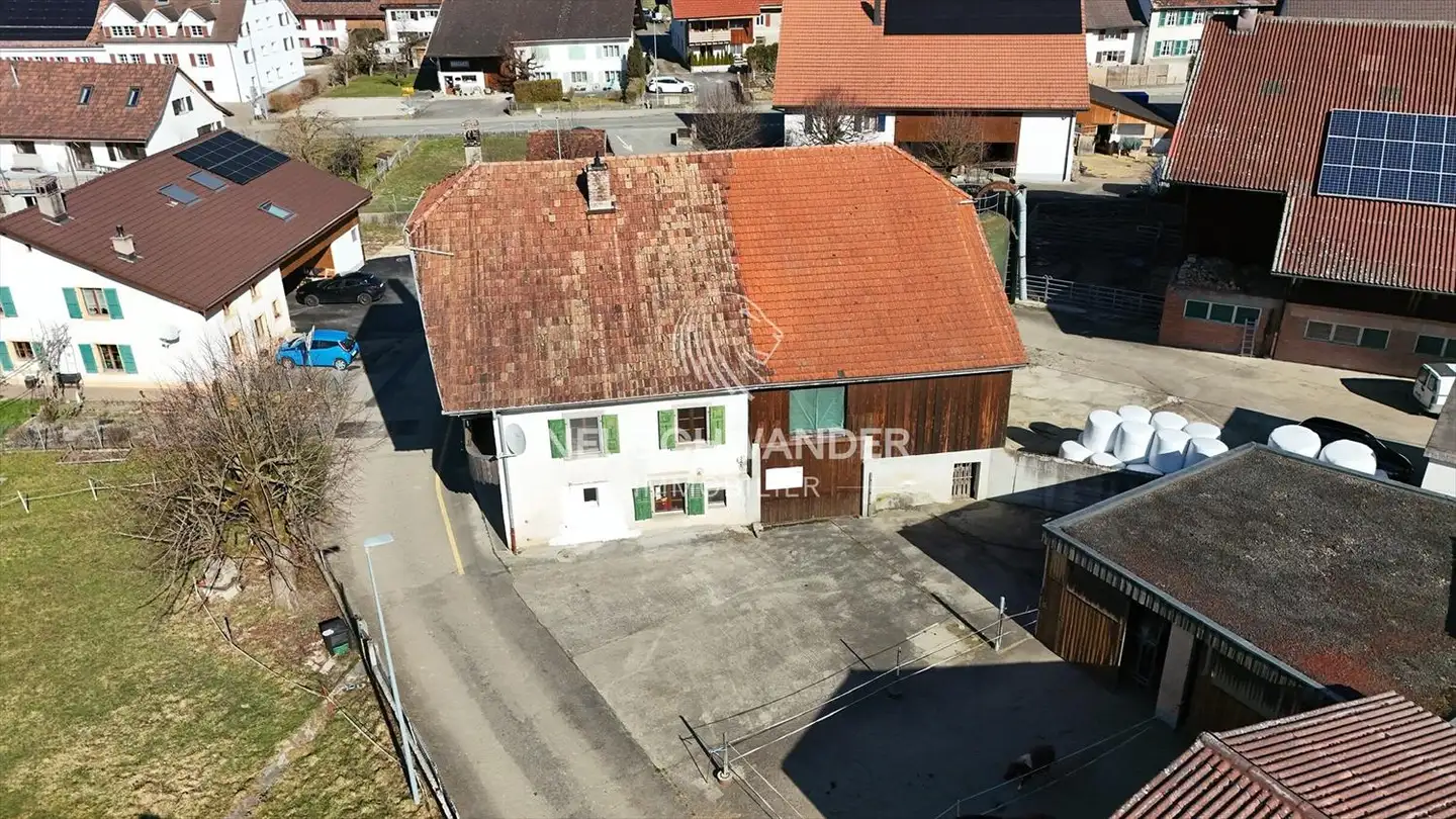 Bien immobilier à louer - 2825 Courchapoix - Photo 2