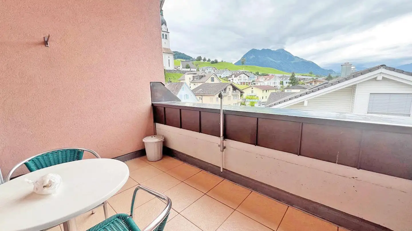 Penthouse for rent - Dorfstrasse 14, 6374 Buochs - Photo 4