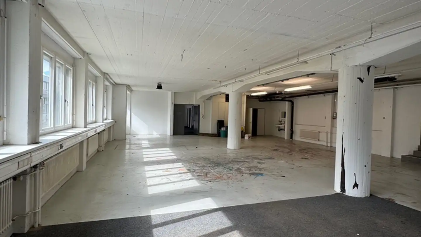 Gewerbe mieten - Farbhofstrasse 20, 8048 Zürich - Foto 4