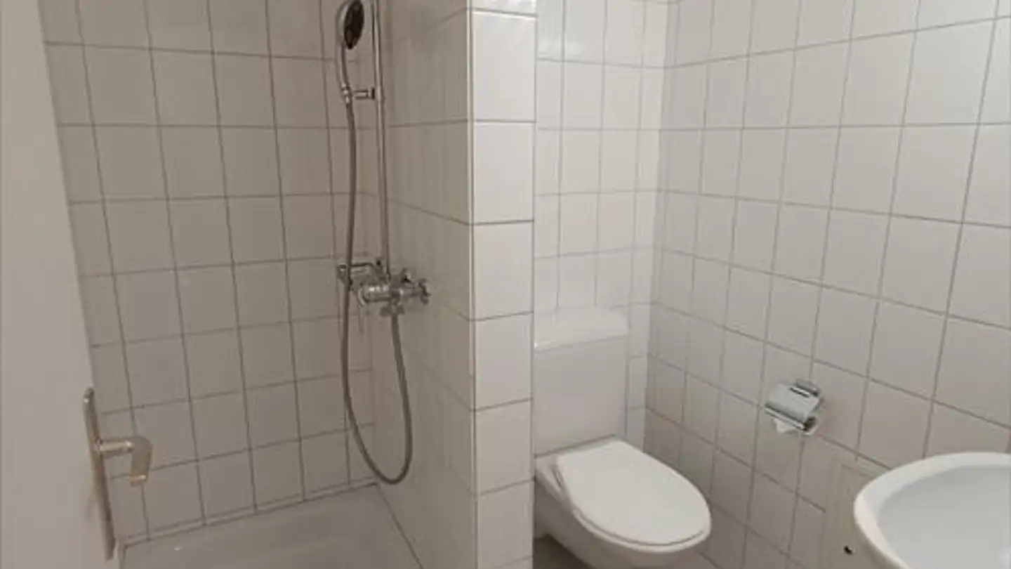 Appartement à louer - Rifferswilerstrasse 4, 8915 Hausen am Albis - Photo 4