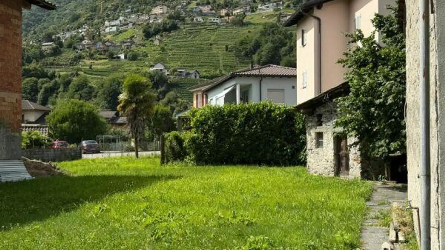 Terrain constructible à vendre - Via Centrale 1, 6516 Cugnasco - Photo 2