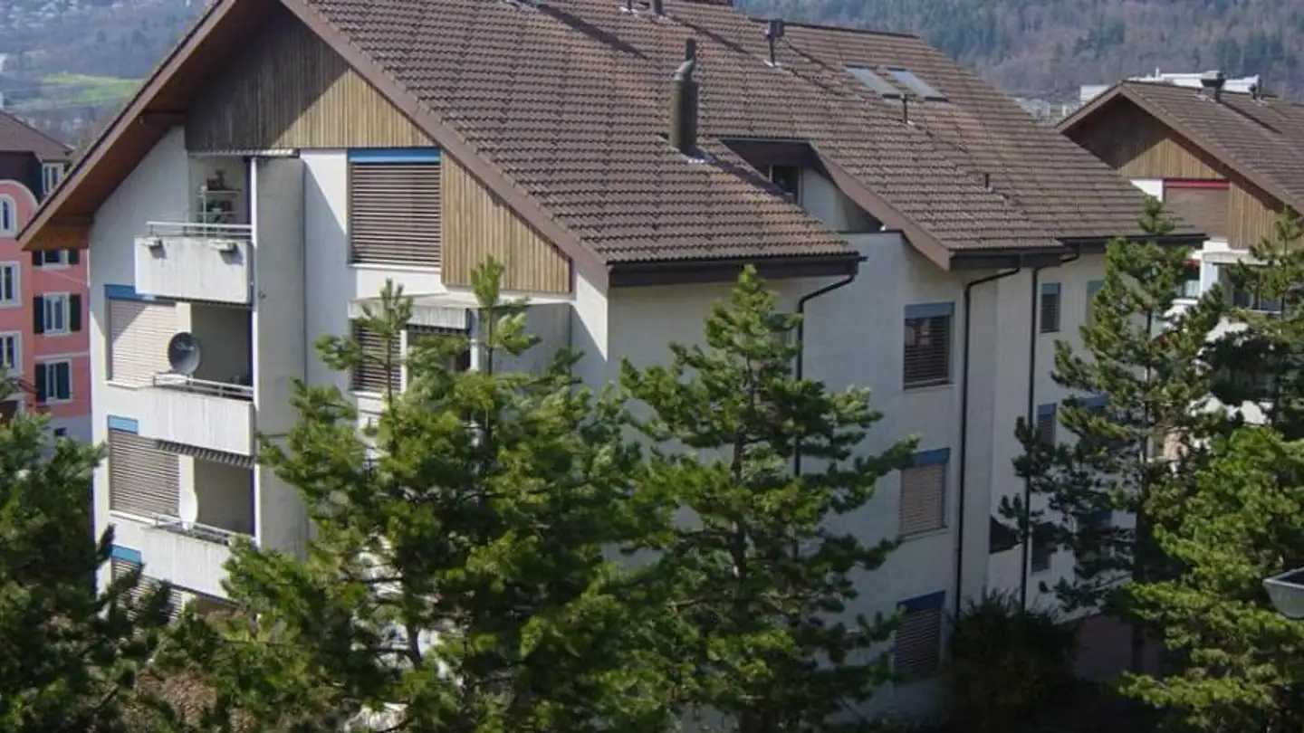 Garage individuel à louer - Route D'orpond / Orpundstrasse 9, 2504 Biel/Bienne