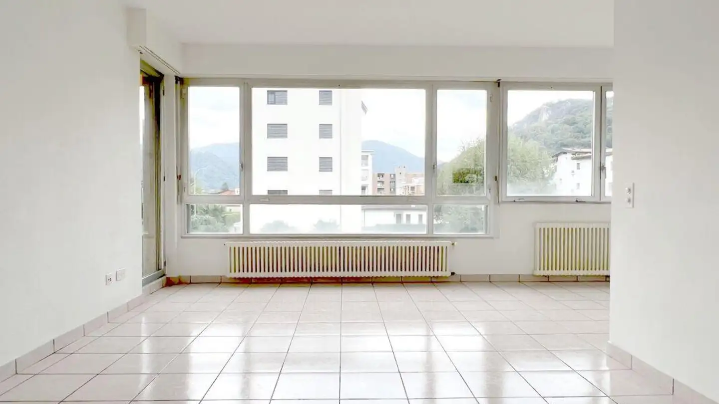 Apartment for rent - Via Stazione 51, 6987 Caslano - Photo 2