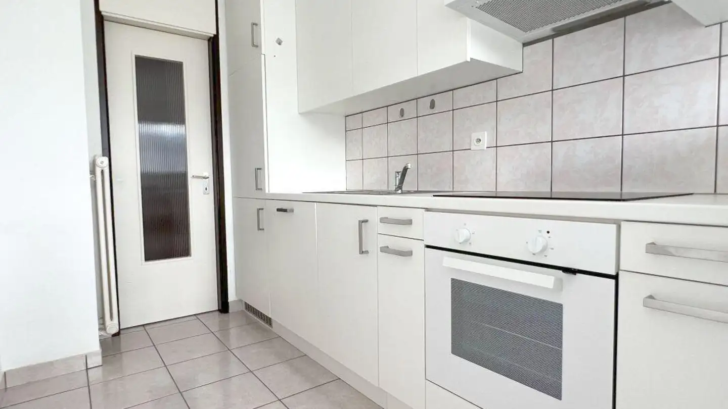 Apartment for rent - Via Stazione 51, 6987 Caslano - Photo 4