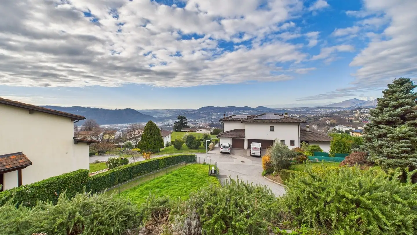 Villa in vendita - 6835 Morbio Superiore