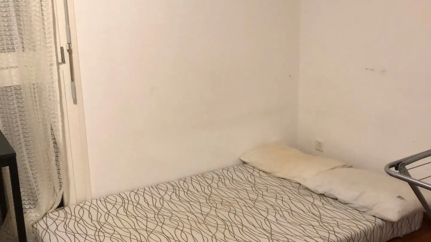 Stanza singola in affitto - Avenue Des Boveresses 32, 1010 Lausanne - Photo 2