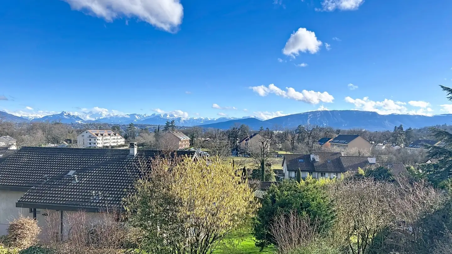 Appartement à louer - 1293 Bellevue