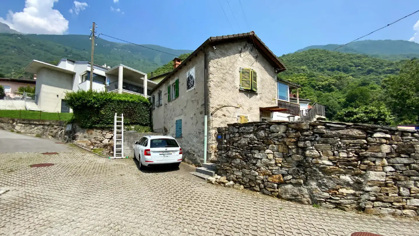 Casa singola in vendita - Carèe Da Brégh 22, 6702 Claro - Photo 2