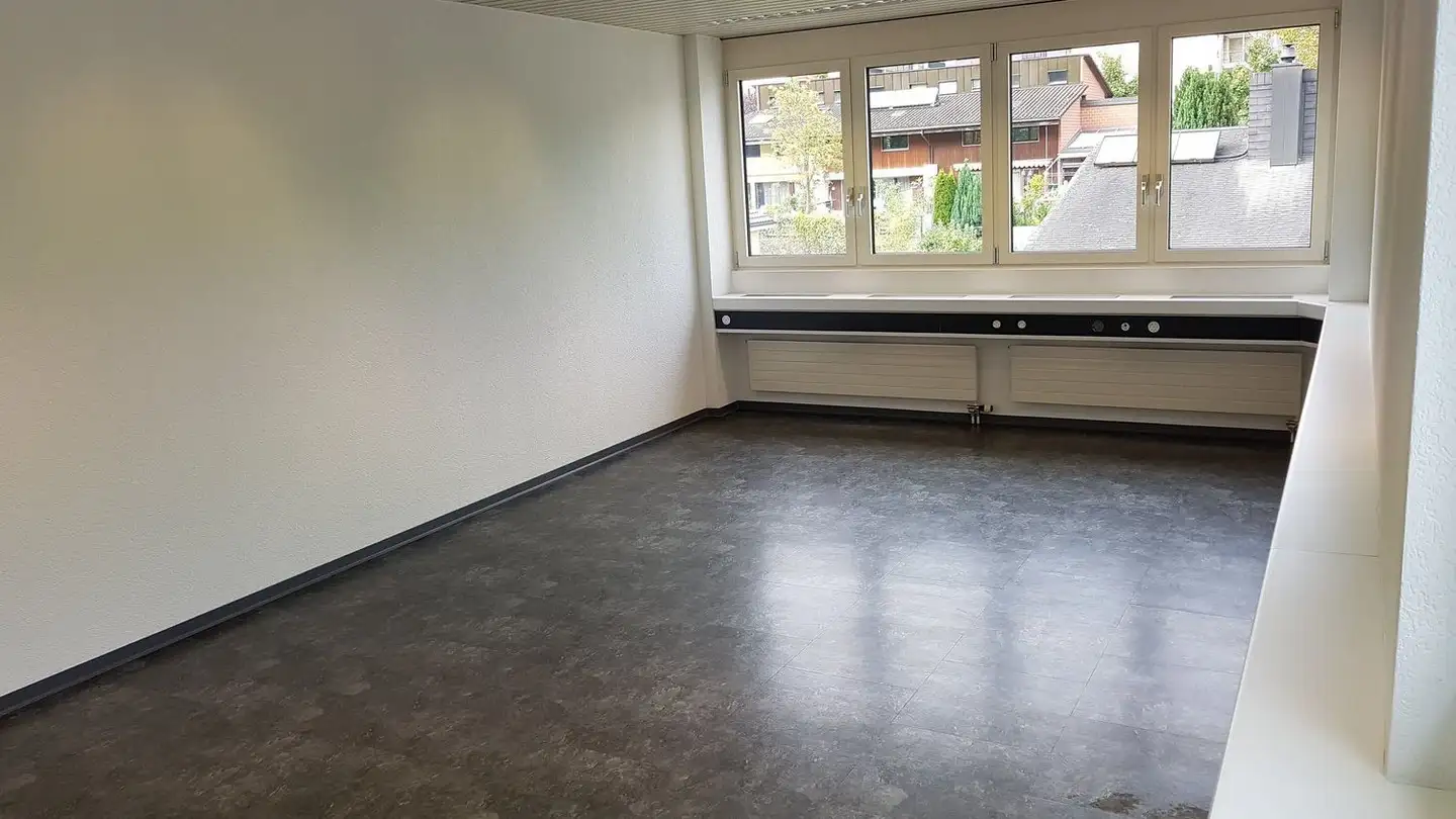 Commerciale in affitto - Staldenbachstrasse 13, 8808 Pfäffikon SZ - Photo 2