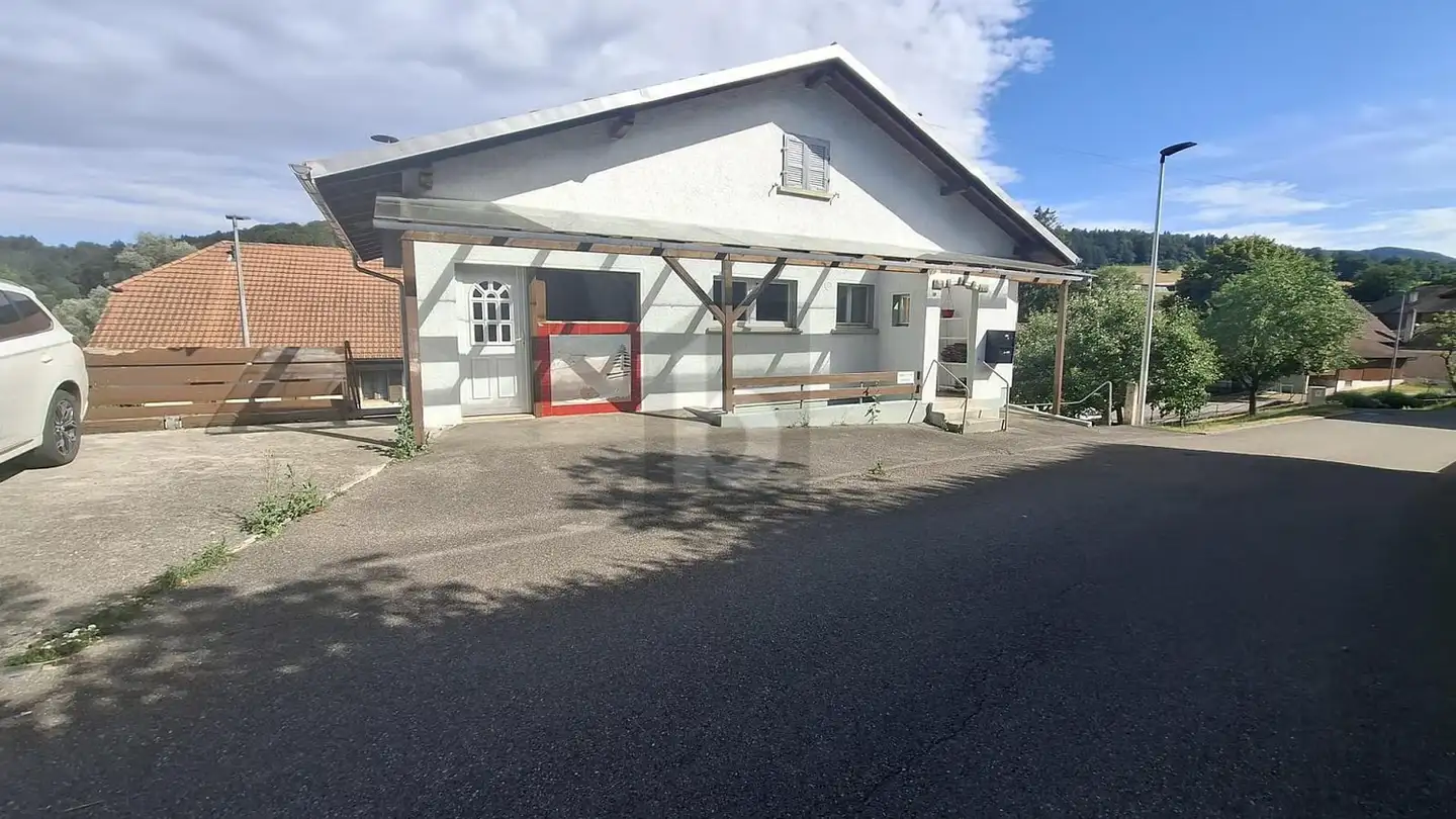 Semi-detached house for sale - 2802 Develier