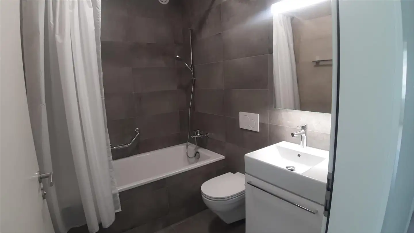 Appartamento in affitto - Avenue Léopold-Robert 114, 2300 La Chaux-de-Fonds - Foto 3