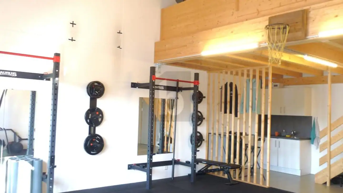 Commercial for rent - 1142 Pampigny - Photo 2