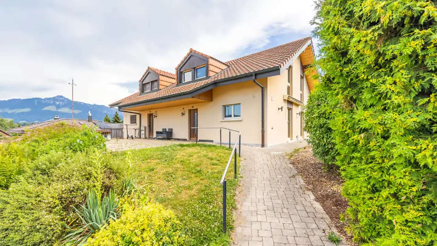 Single house for rent - Chemin Des Monts 49, 1630 Bulle - Photo 4