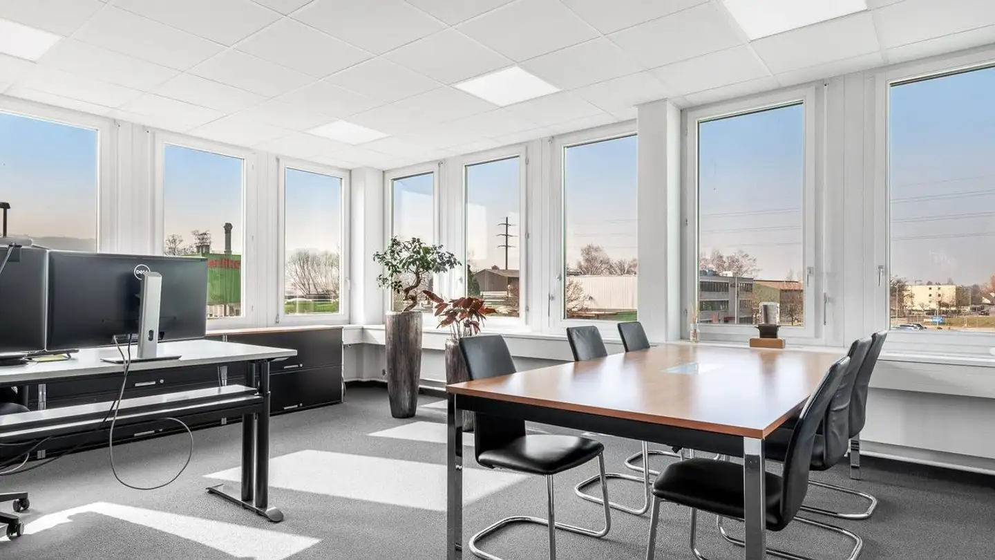 Industrieimmobilie mieten - Rigackerstrasse 16, 5610 Wohlen AG - Foto 3