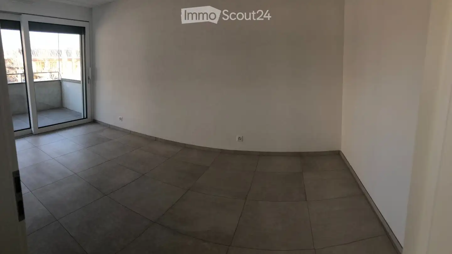 Apartment for rent - Route Des Plaines-Du-Loup 78, 1018 Lausanne - Photo 3