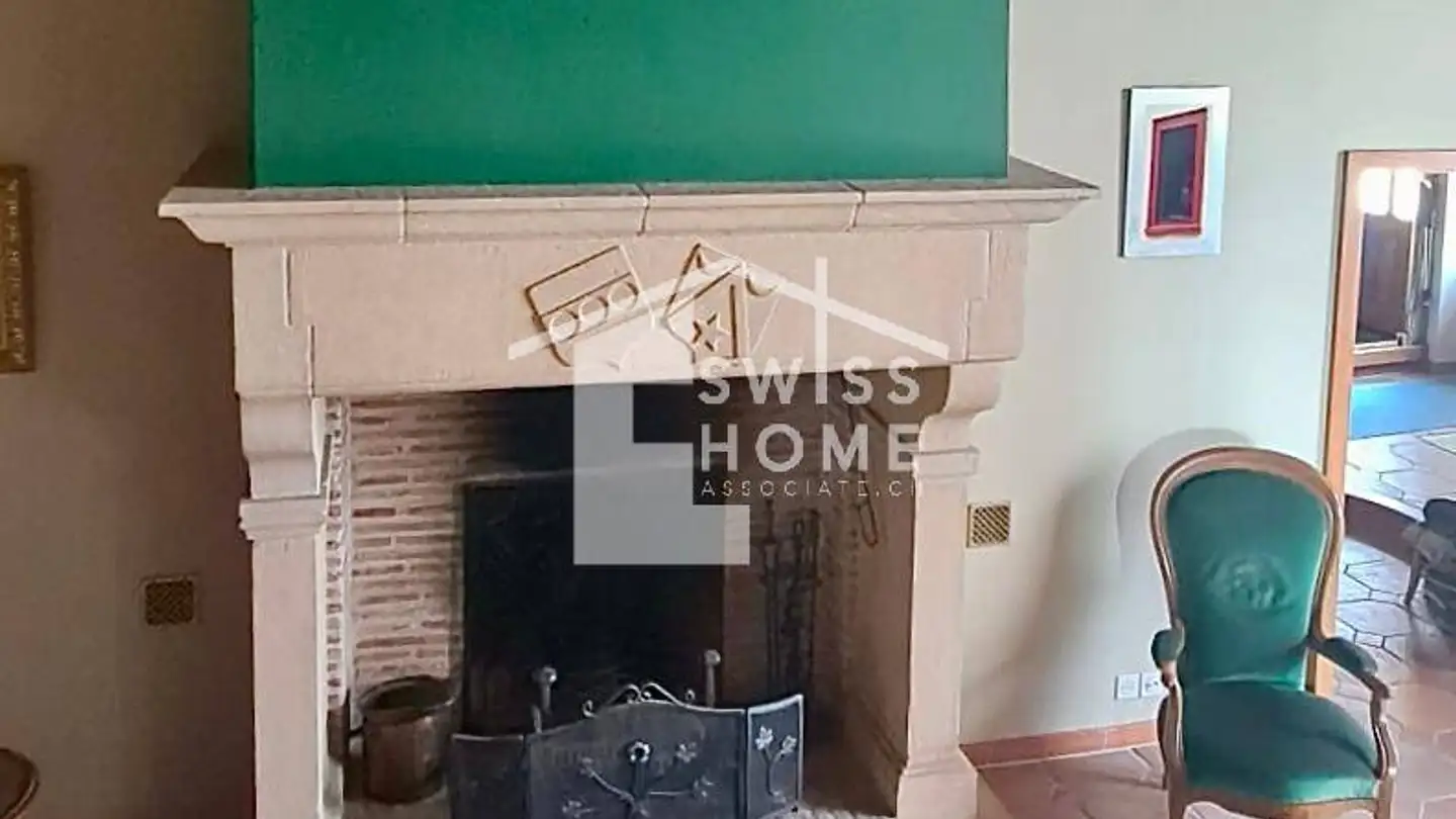 Single house for sale - 1268 Burtigny