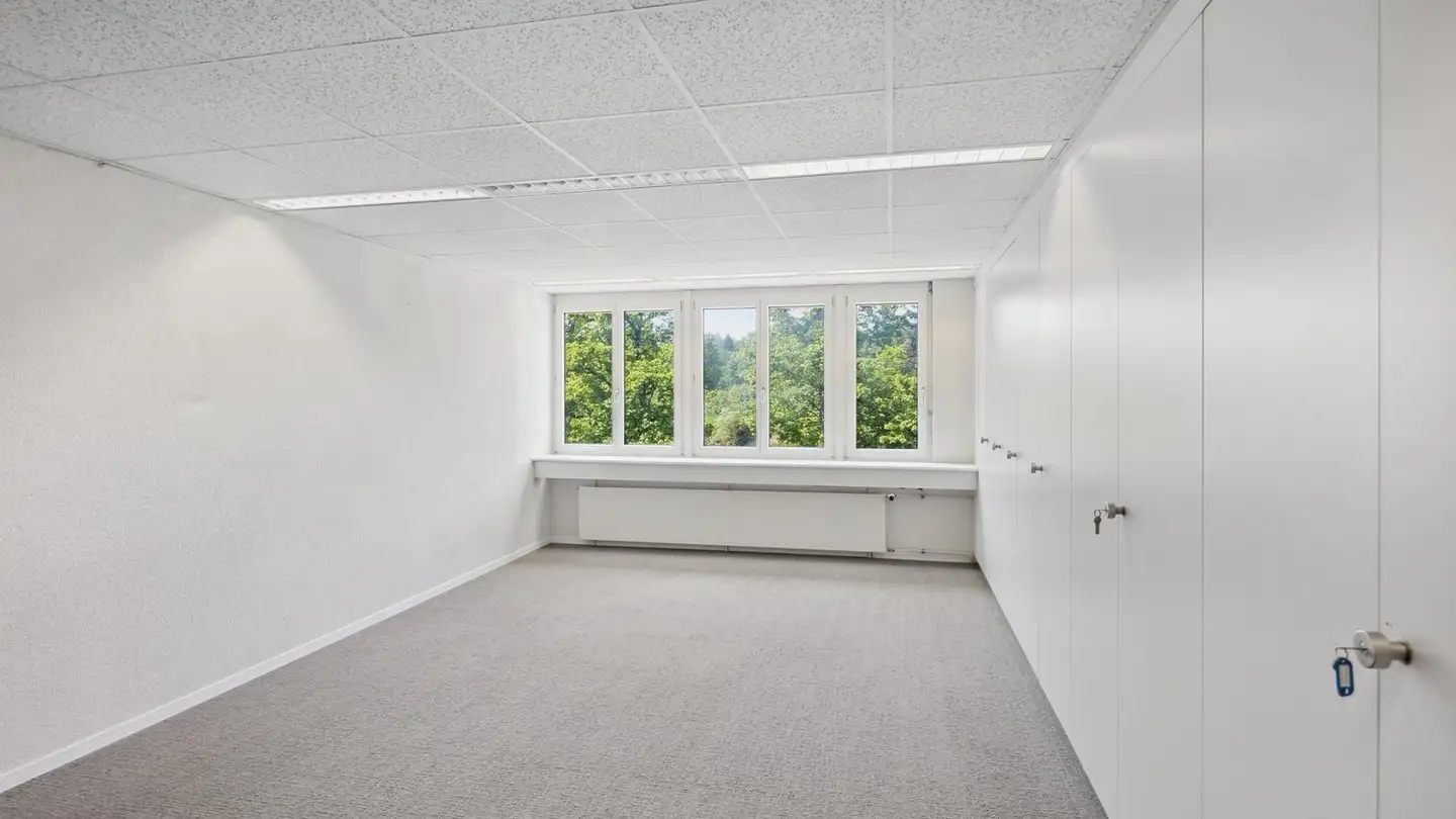 Office space for rent - Neuhofstrasse 10, 8630 Rüti ZH - Photo 3