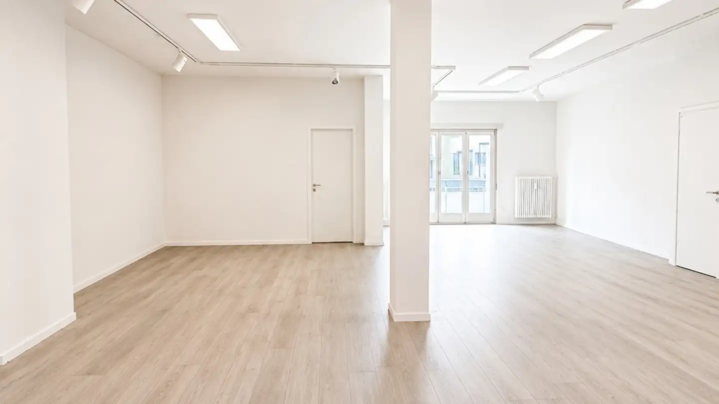Shop for rent - Hauptstrasse 115, 4102 Binningen