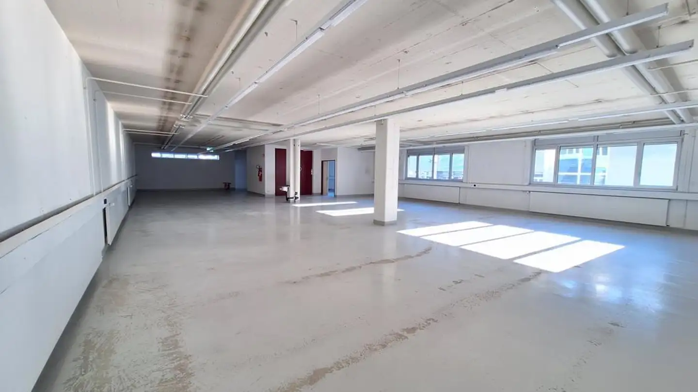 Commercial for rent - Oberallmendstrasse 20, 6300 Zug - Photo 2