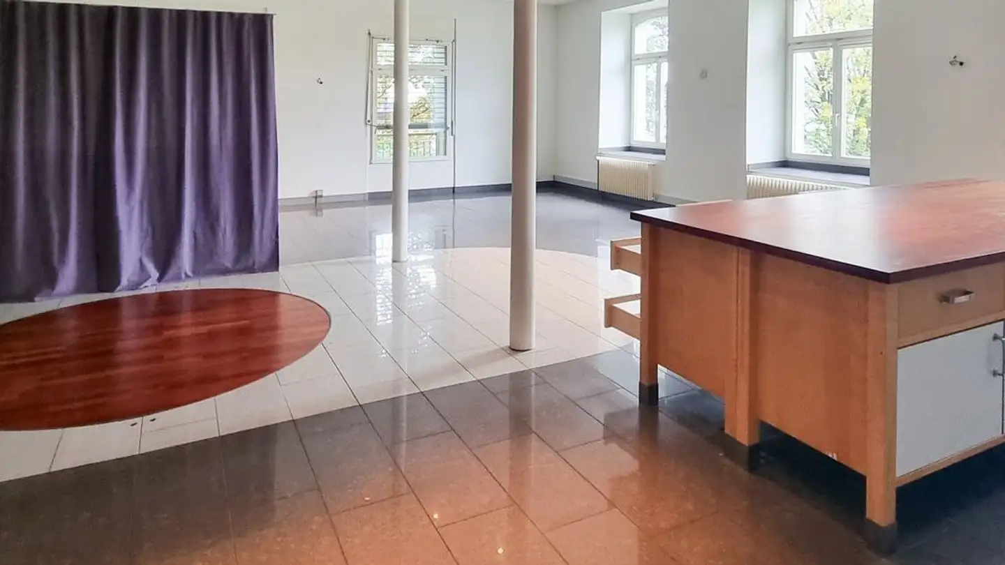 Loft for rent - Bahnhofstrasse 24, 8800 Thalwil