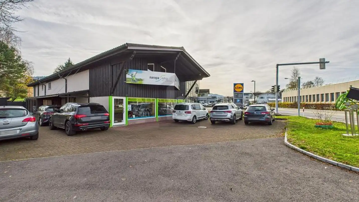 Shop for rent - 9422 Staad SG - Photo 3