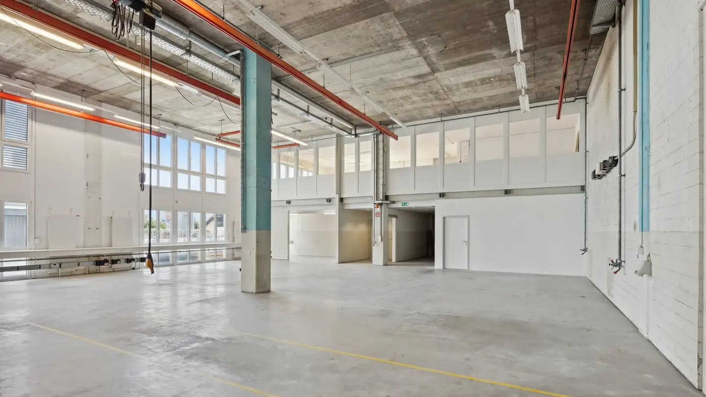 Commerciale in affitto - Neuhofstrasse 10, 8630 Rüti ZH - Foto 3