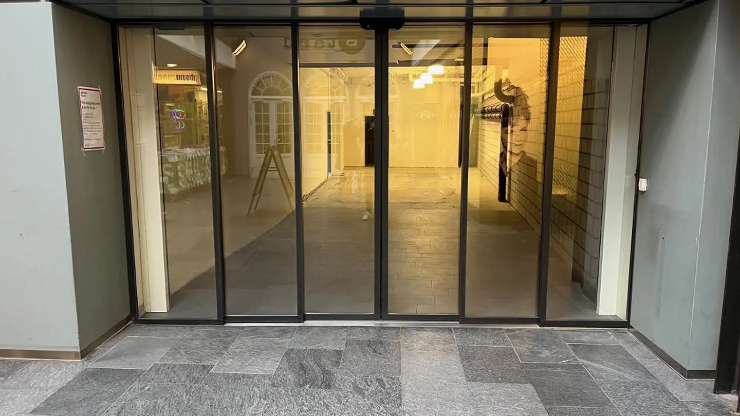 Commercial for rent - Gewerbestrasse 27, 3053 Lätti - Photo 2