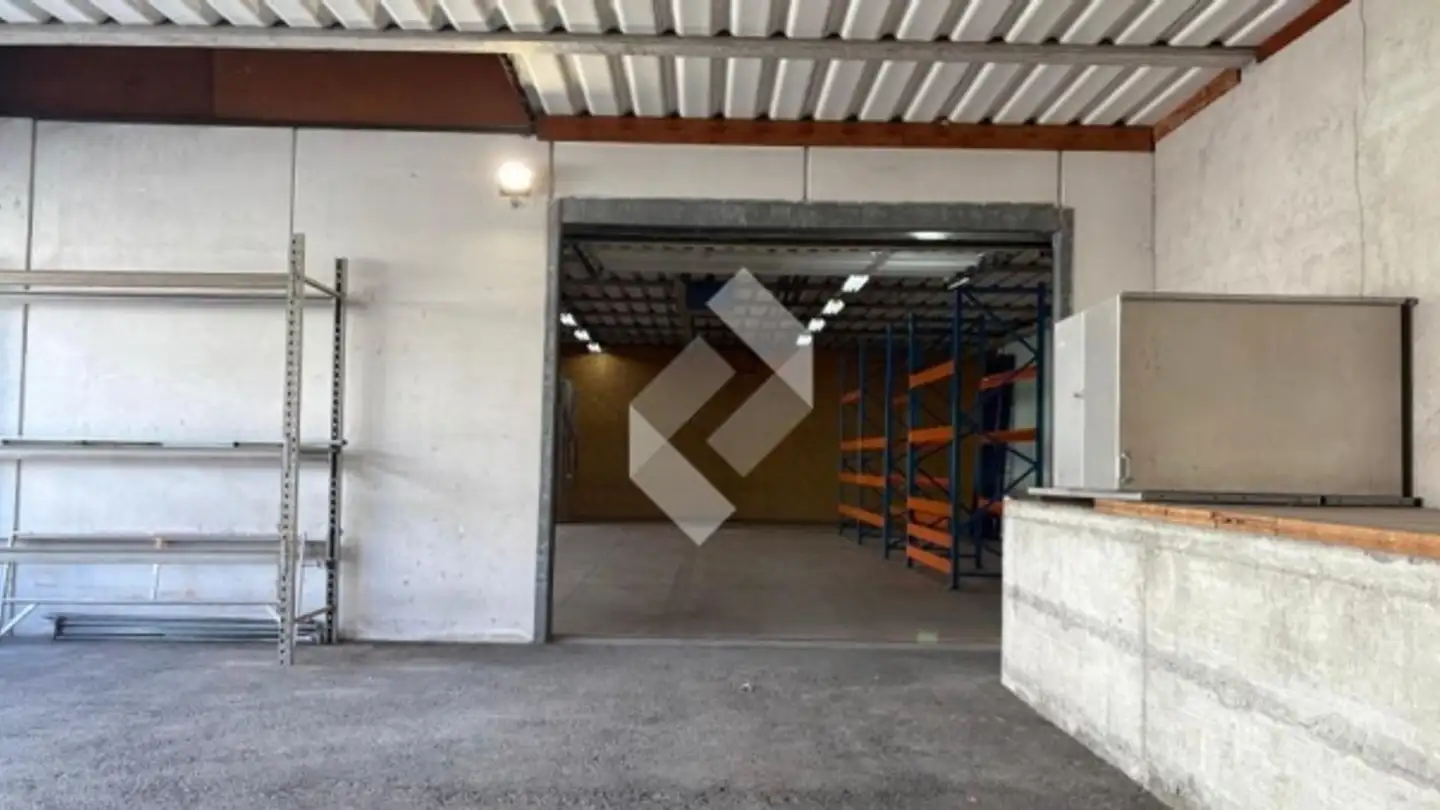 Spazio ufficio in affitto - Avenue Des Grandes Maresches 108, 1920 Martigny - Photo 2