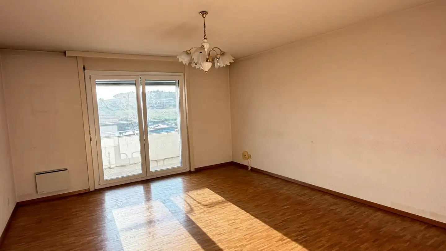 Attic flat for sale - Rue Pierre De Savoie 42, 1680 Romont FR - Photo 2