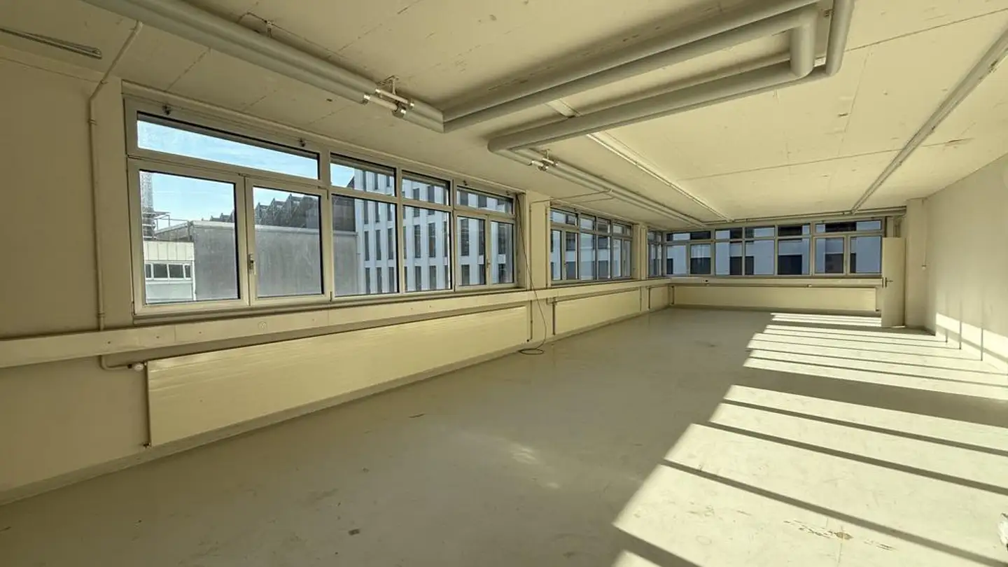 Commercial for rent - Oberallmendstrasse 20, 6300 Zug