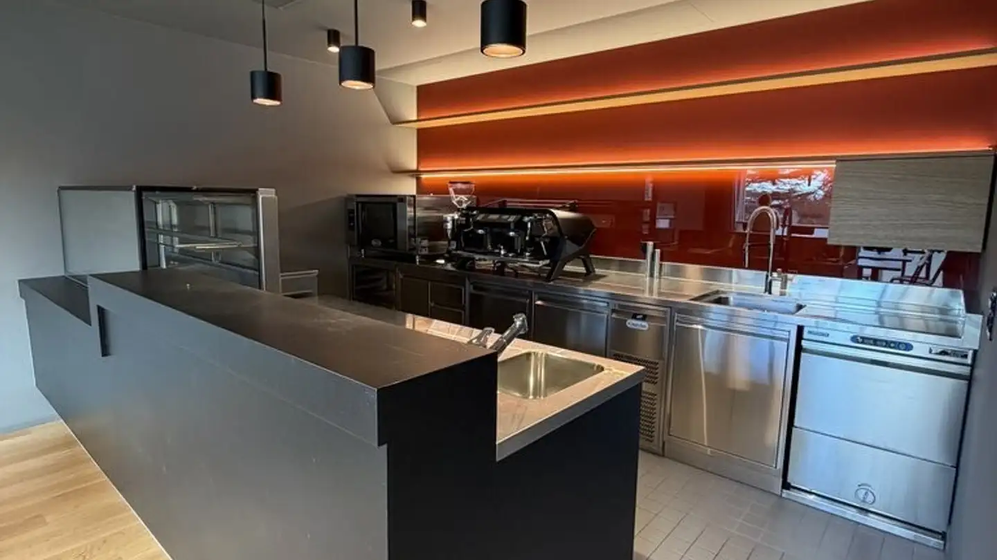 Restaurant à louer - Chemin De Pierrefleur, 1004 Lausanne - Photo 2